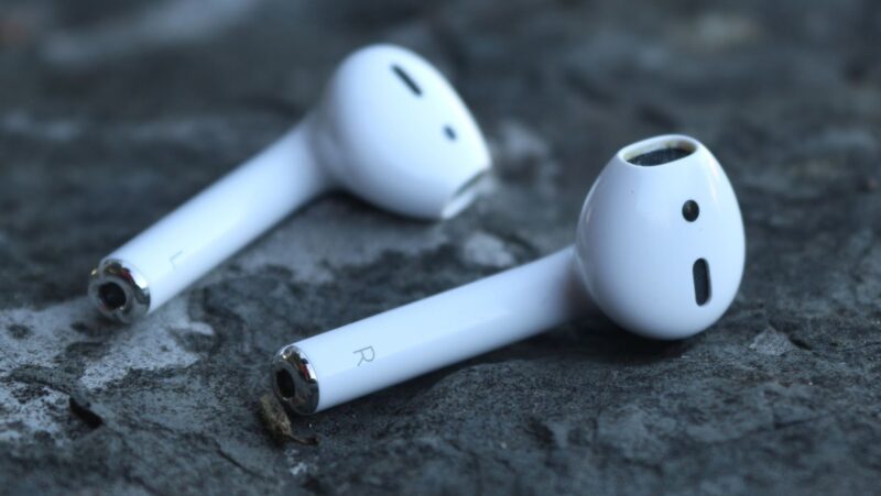 internal ios airpods find my bluetoothespoacute9to5mac